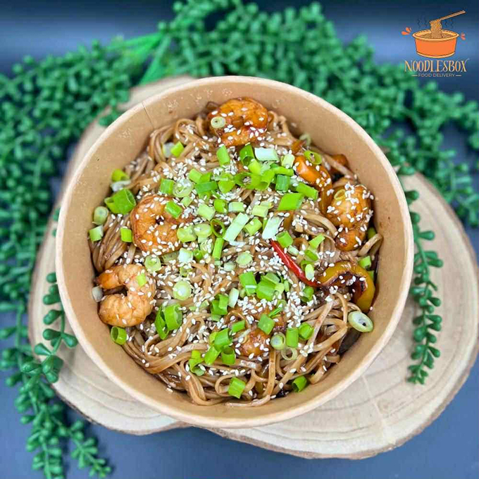 نودلس بوكس ، جلجولية - بإدارة احمد ابو ذيب 